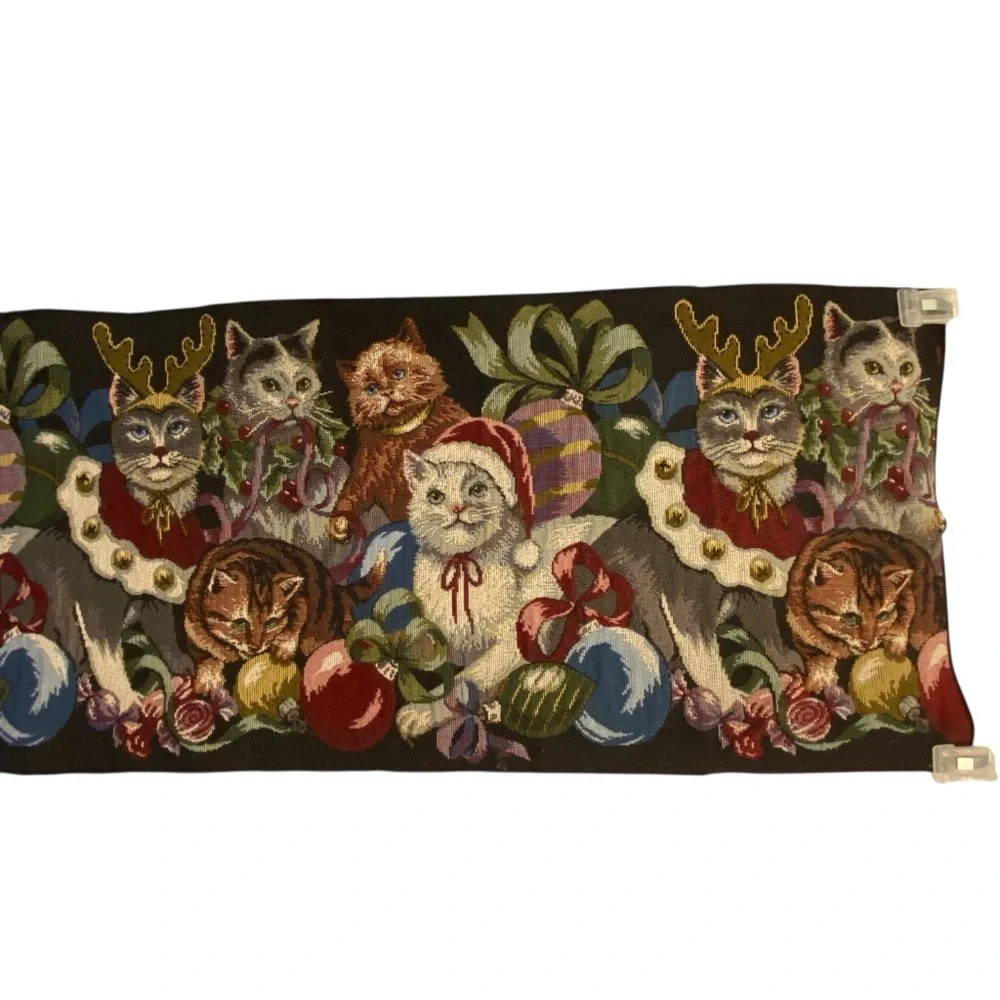VINTAGE CATS & KITTENS CHRISTMAS Tapestry Whimsical Holiday Cat - Multicolor